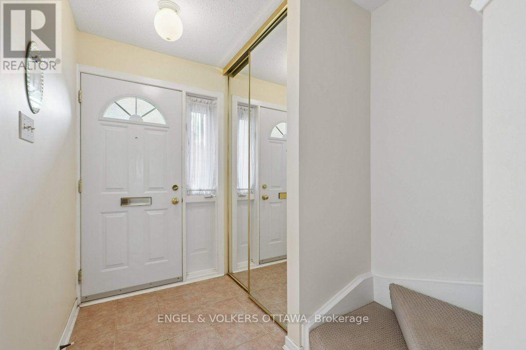 18 - 1280 CAHILL DRIVE, Ottawa — photo 3