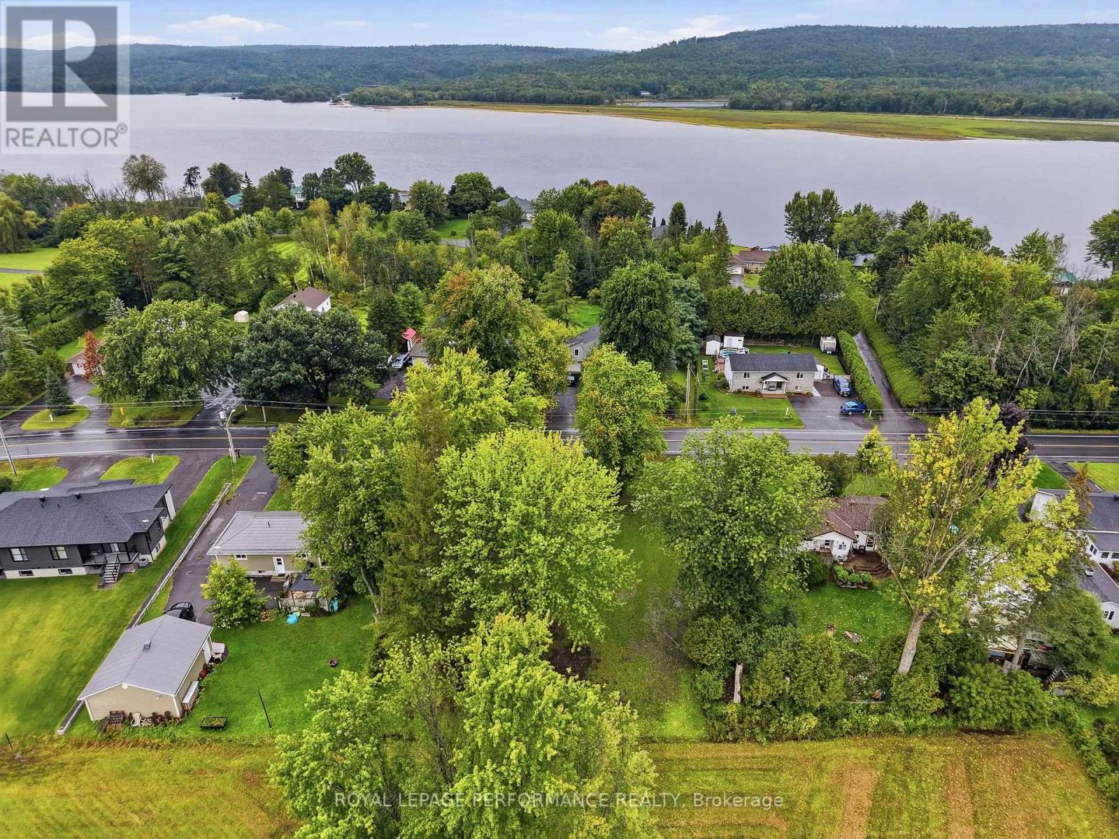 485 FRONT ROAD W, Champlain — photo 5