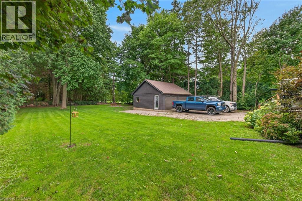 2098 ST. JOHN'S Road W - 49