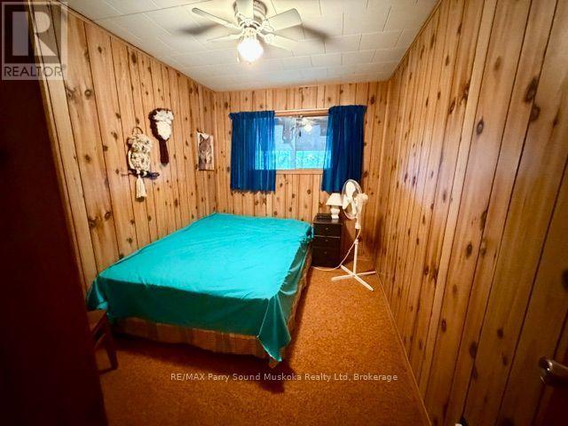 220 EAST WHALLEY LAKE ROAD E - 12