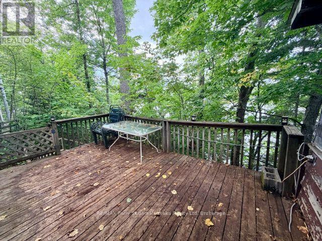220 EAST WHALLEY LAKE ROAD E - 19