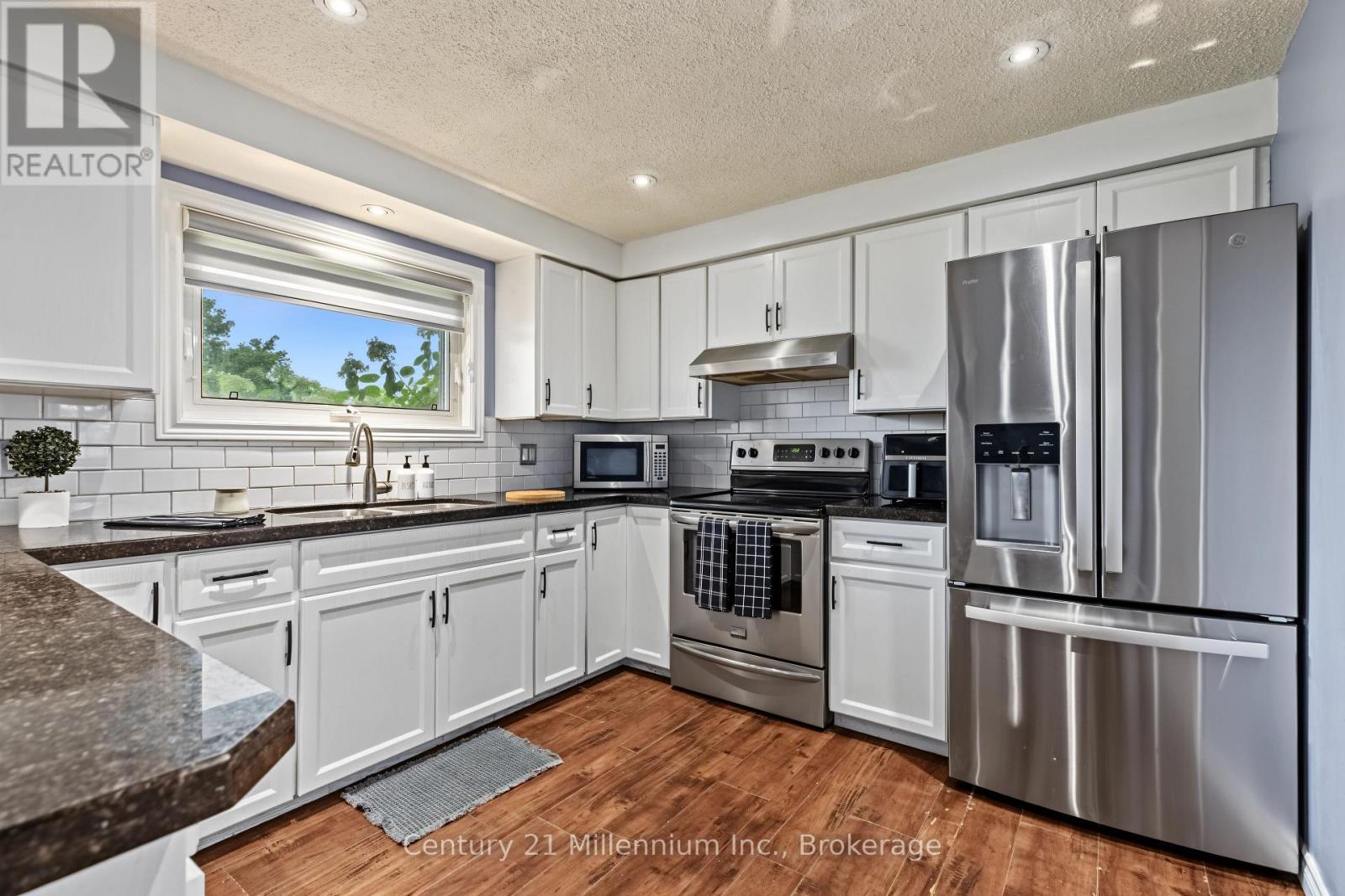 558082 MULMUR-MELANCTHON TOWNLINE - 14
