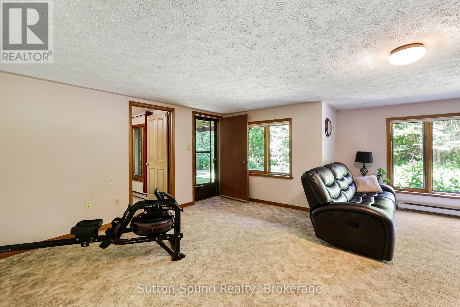 42 CARSON LAKE CRESCENT - Image 25