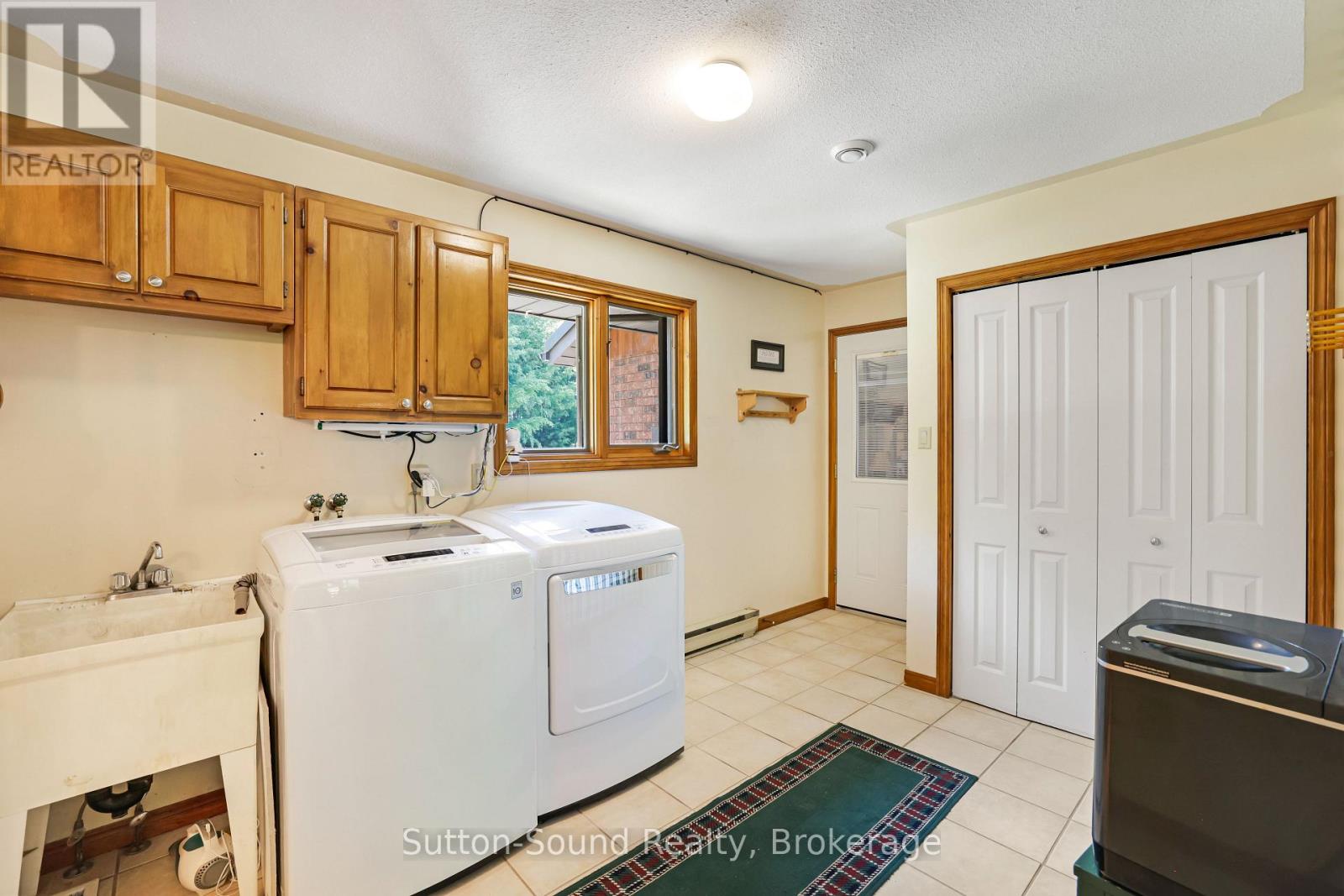 42 CARSON LAKE CRESCENT - 33