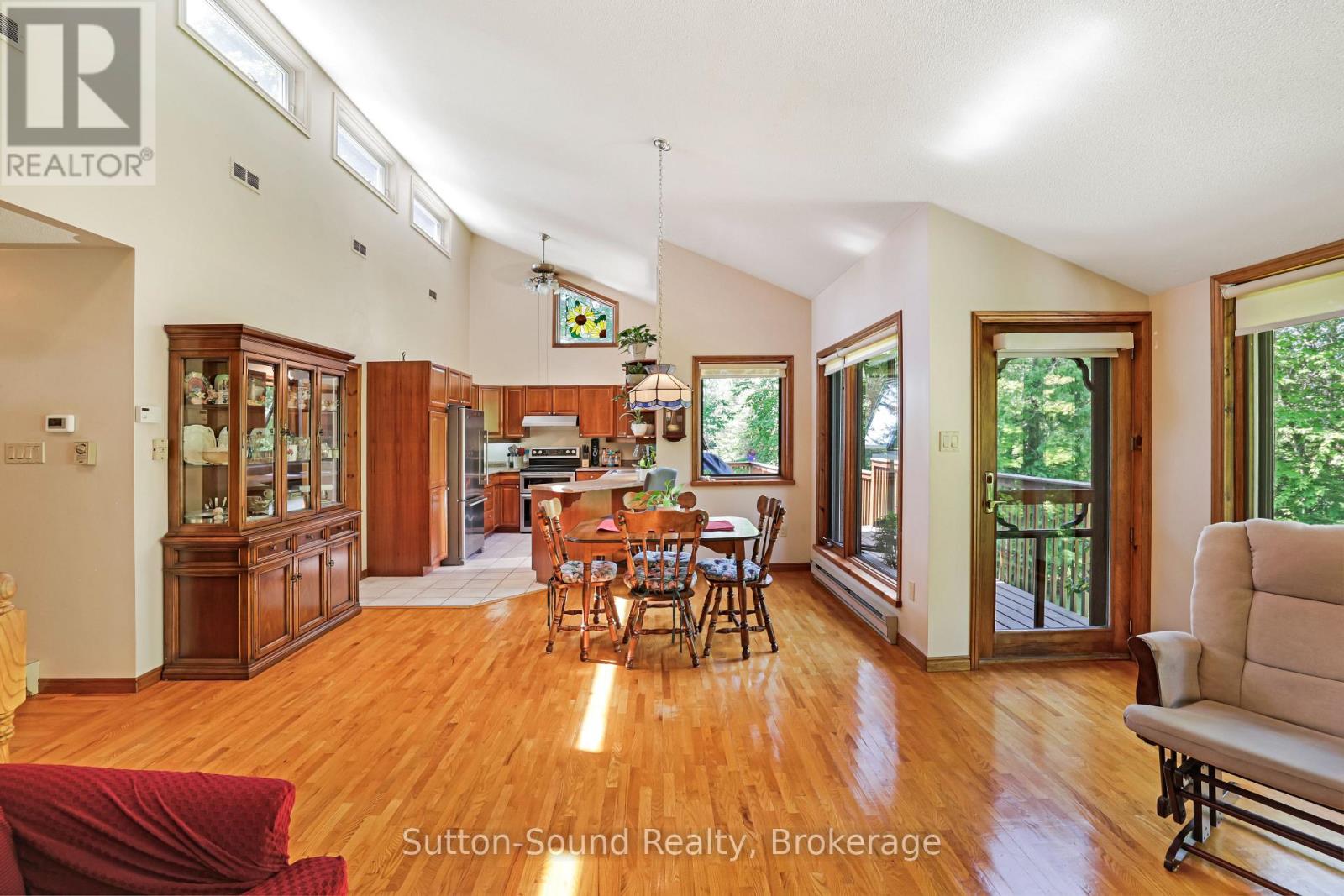 42 CARSON LAKE CRESCENT - 7