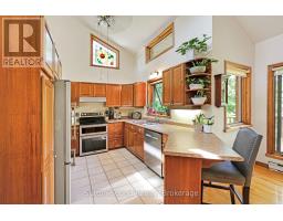 Kitchen - 42 Carson Lake Crescent, South Bruce Peninsula, ON N0H2G0 Photo 9
