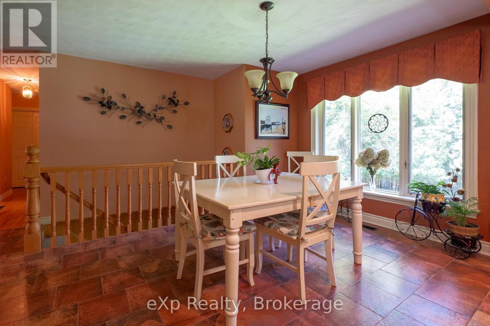 222431 DERBY-KEPPEL TOWNLINE - Image 10