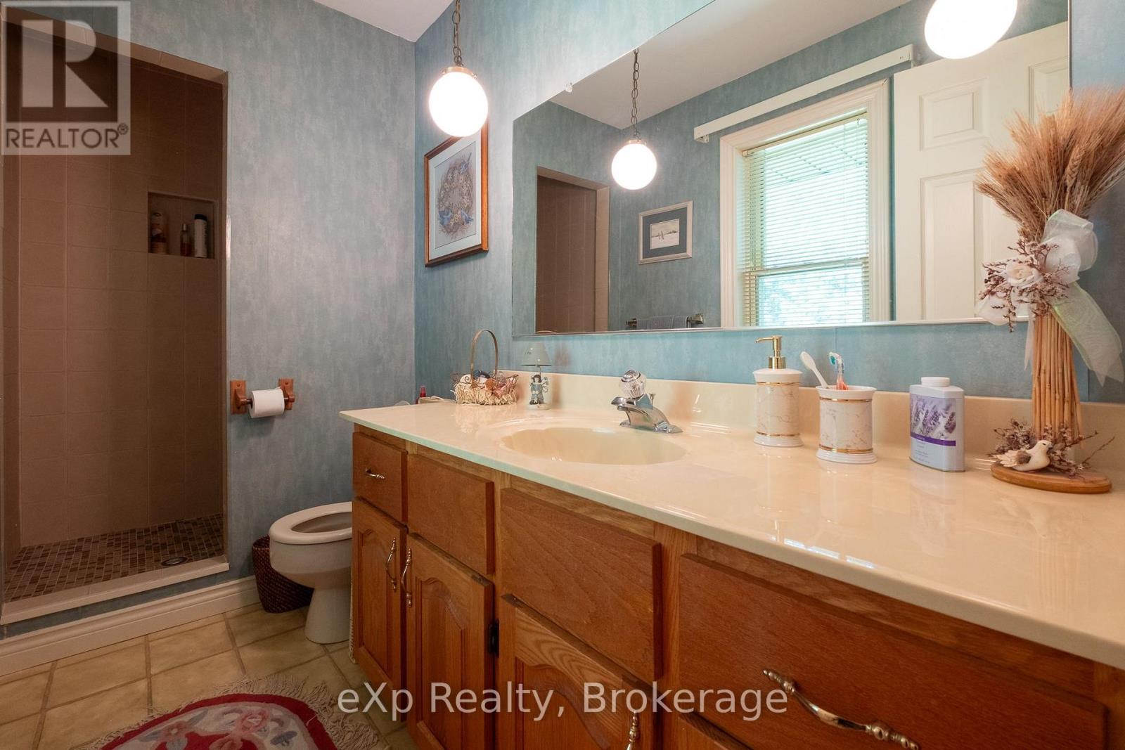 222431 DERBY-KEPPEL TOWNLINE - Image 17