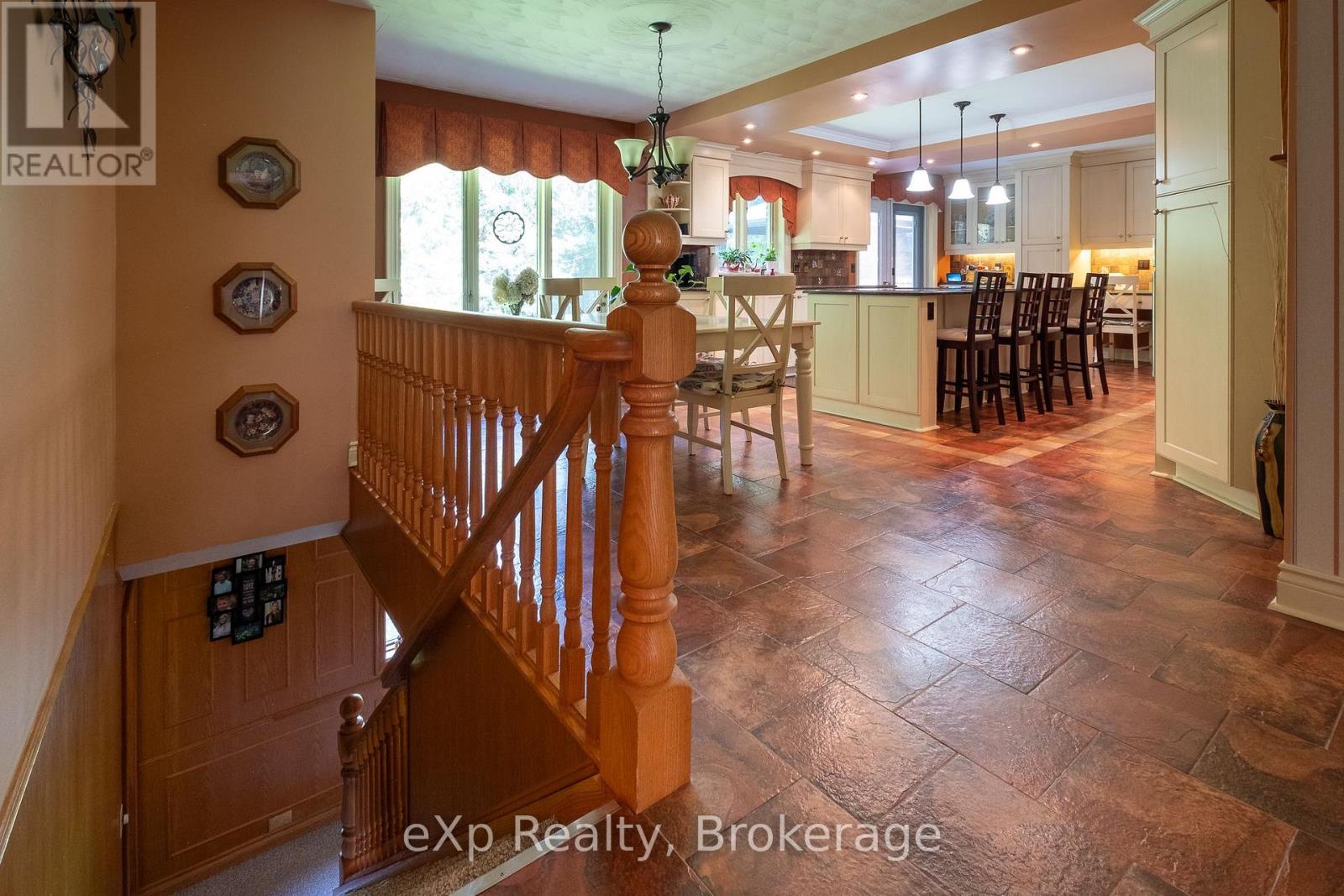 222431 DERBY-KEPPEL TOWNLINE - 18