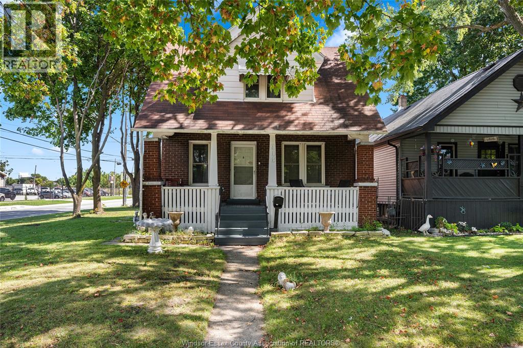 Property for sale at 908 OAK STREET