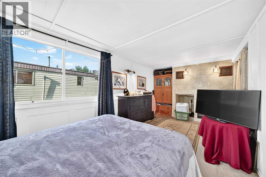125, 6724 17 Avenue SE - 13