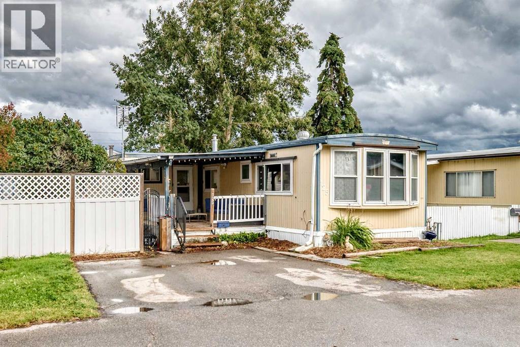 125, 6724 17 Avenue SE - 2