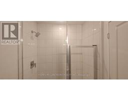 5494 Main Street, Whitchurch Stouffville, ON L4A4W8 Photo 6
