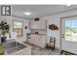 3894 St Clair Parkway, Port Lambton, ON N0P2B0 Photo 34