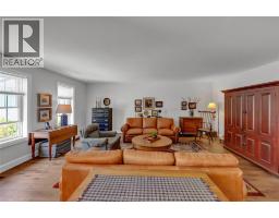 3894 St Clair Parkway, Port Lambton, ON N0P2B0 Photo 14