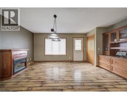 4pc Bathroom - 7298 Sideroad 8 W, Wellington North, ON N0G1A0 Photo 8