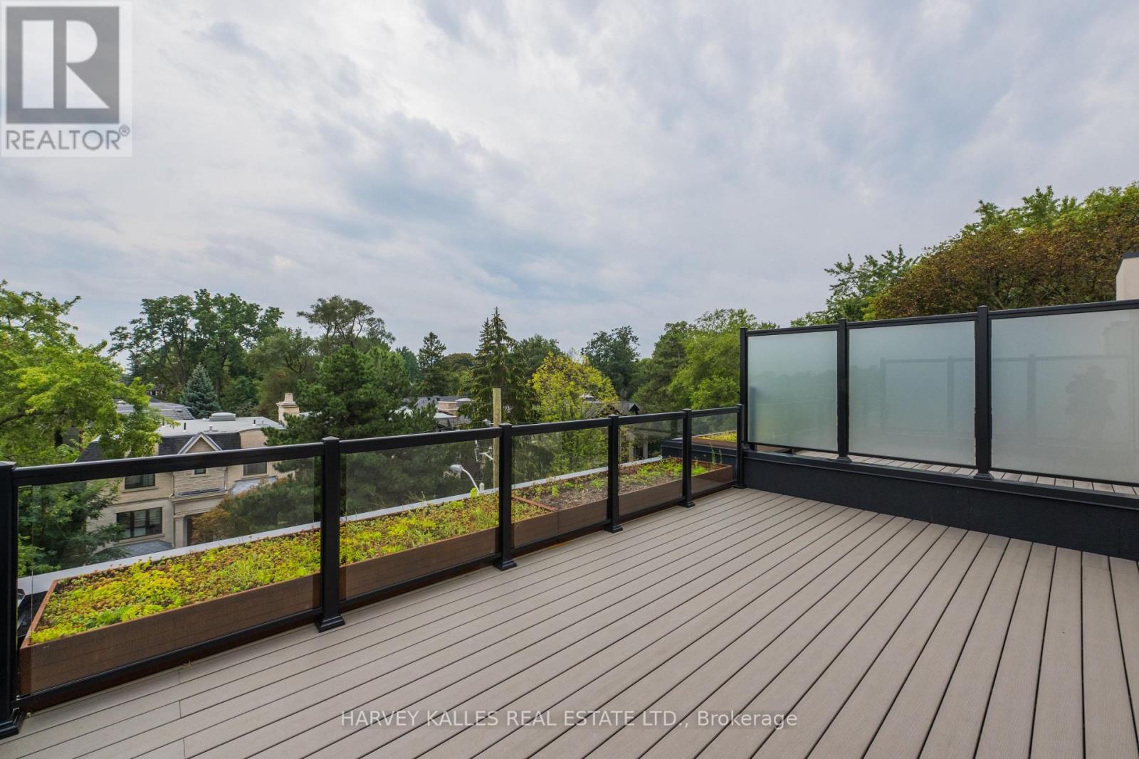 32 EVERGREEN GARDENS - Image 44