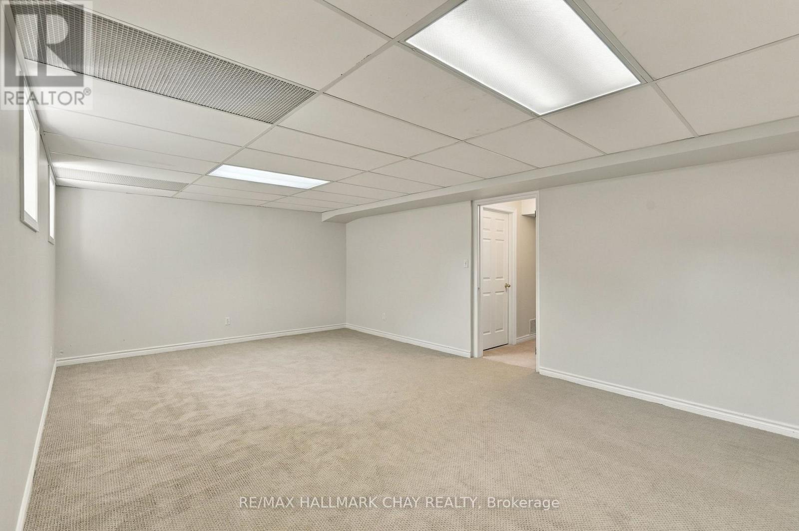 3 MAW COURT - Image 30