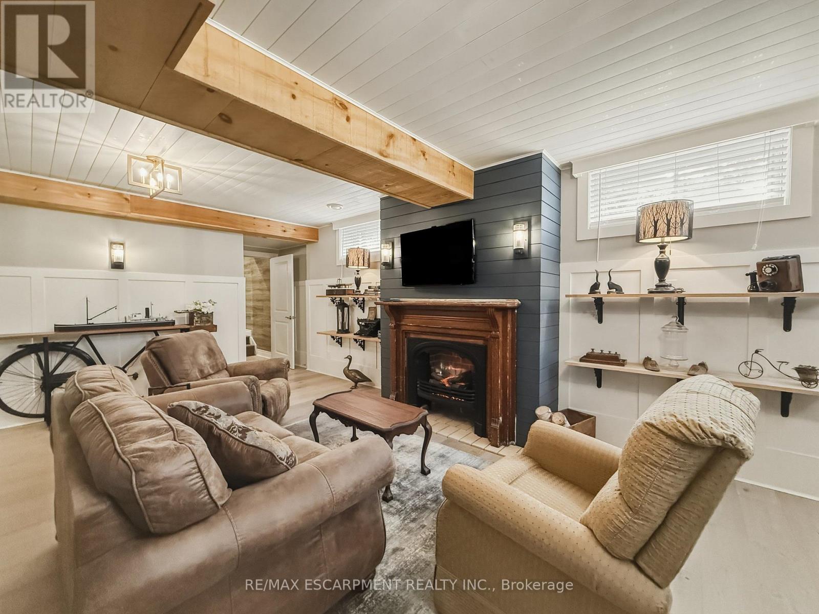 2117 ELANA DRIVE - 31