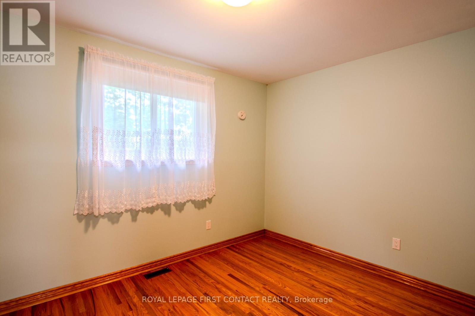 12 DAPHNE CRESCENT - Image 14