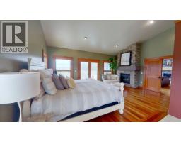 14154 Smith Road, Fort St  John, BC V1J8E1 Photo 16