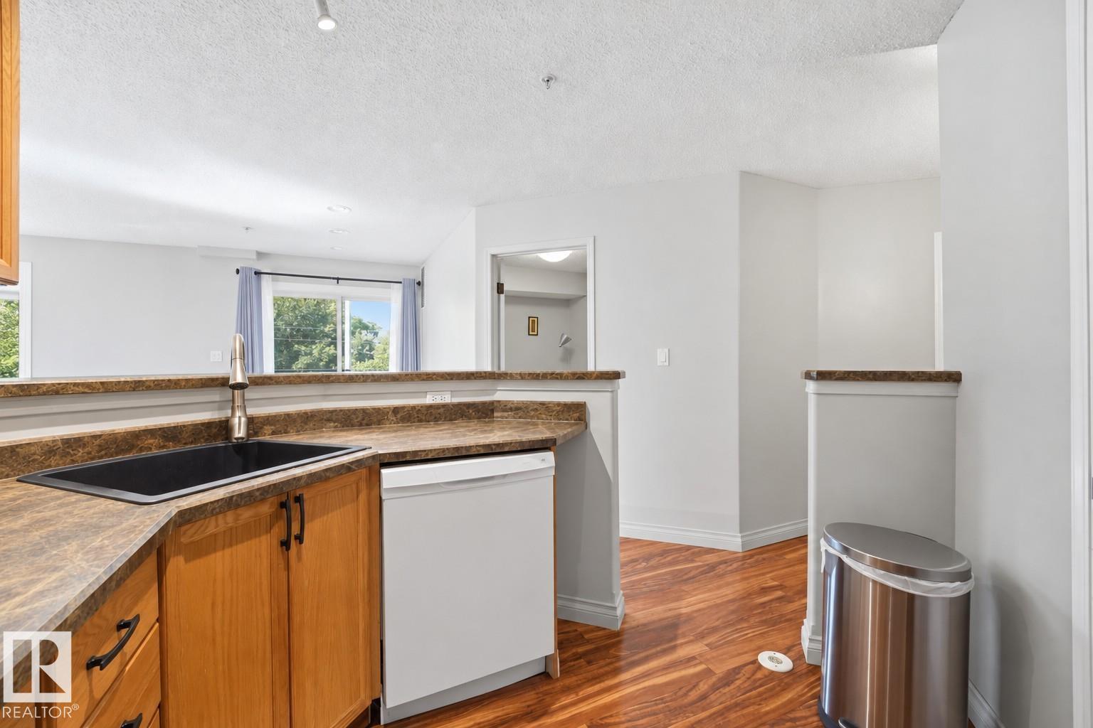 #208 7905 96 St NW, Ritchie — photo 12 of 30