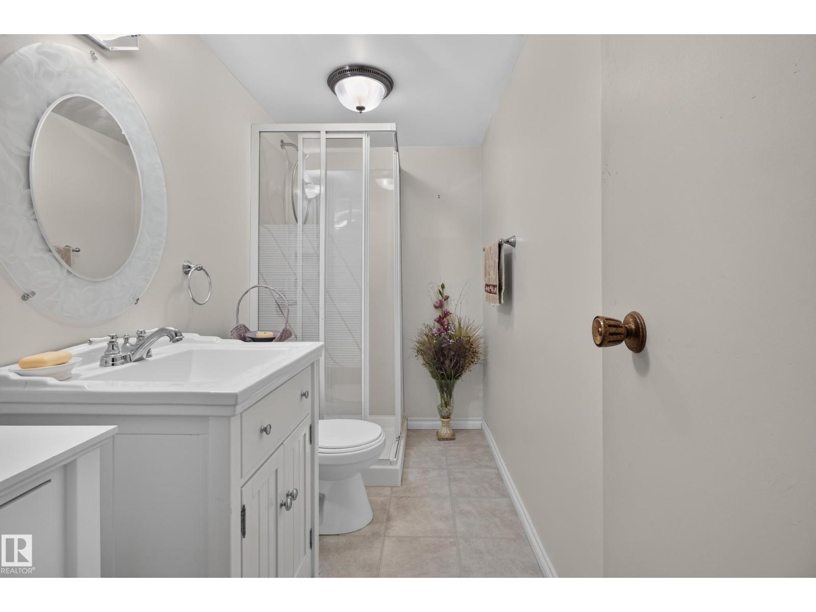14546 19 ST NW - 37