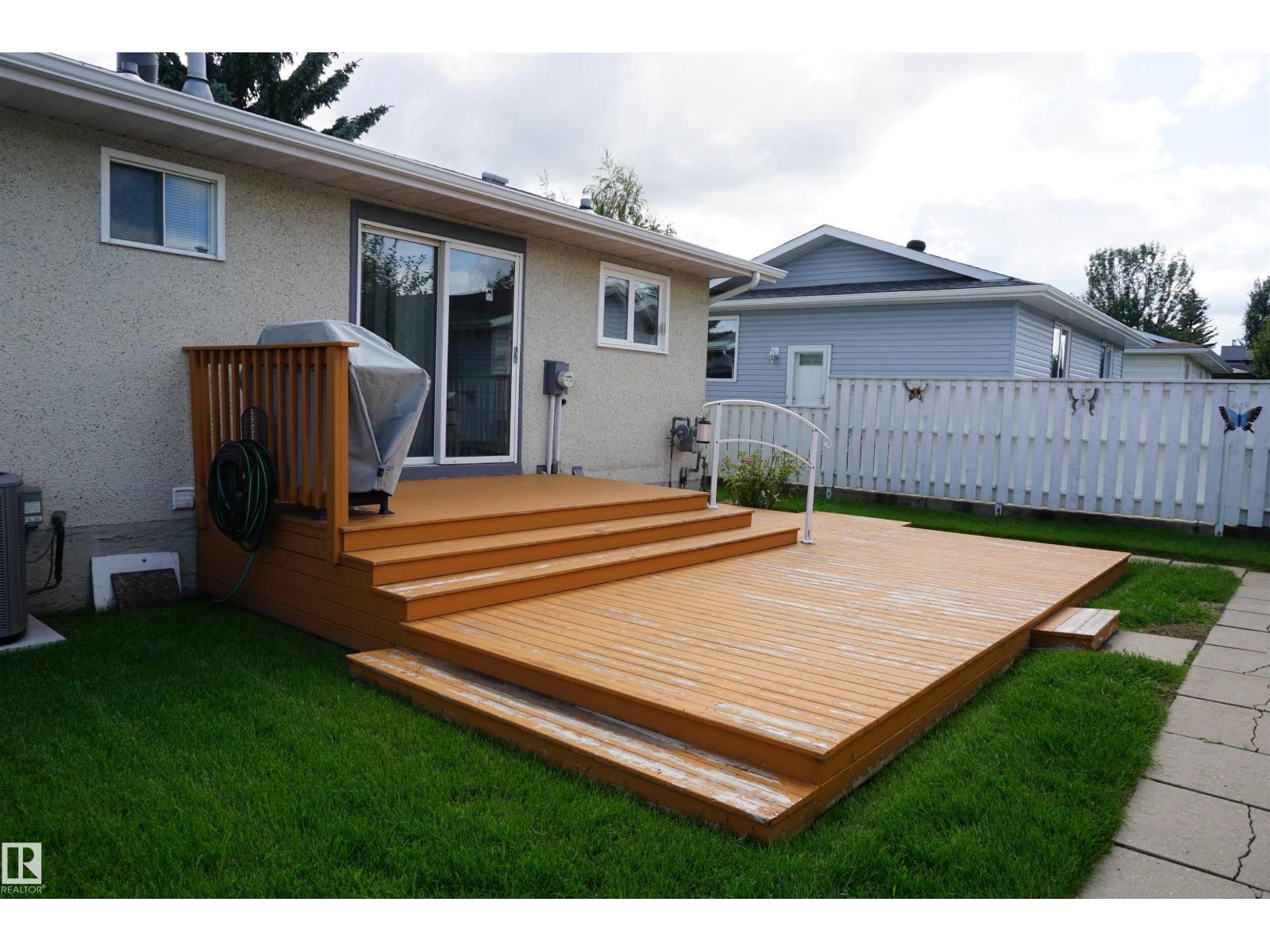 14546 19 ST NW - 51