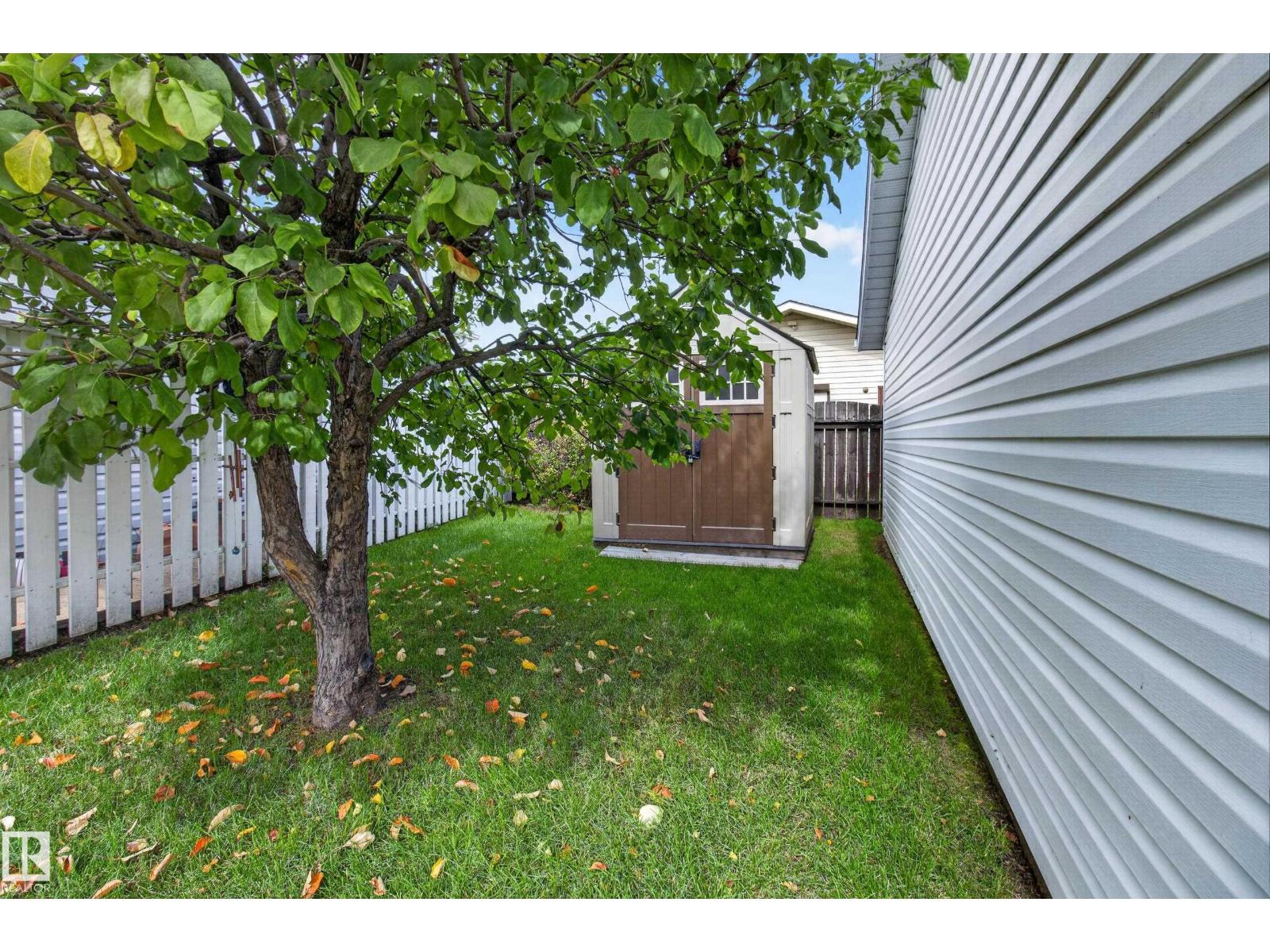 14546 19 ST NW - 56