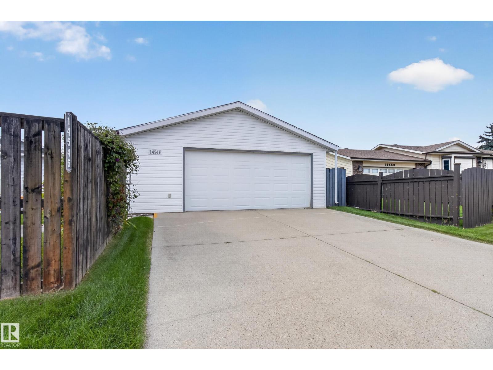 14546 19 ST NW - 62