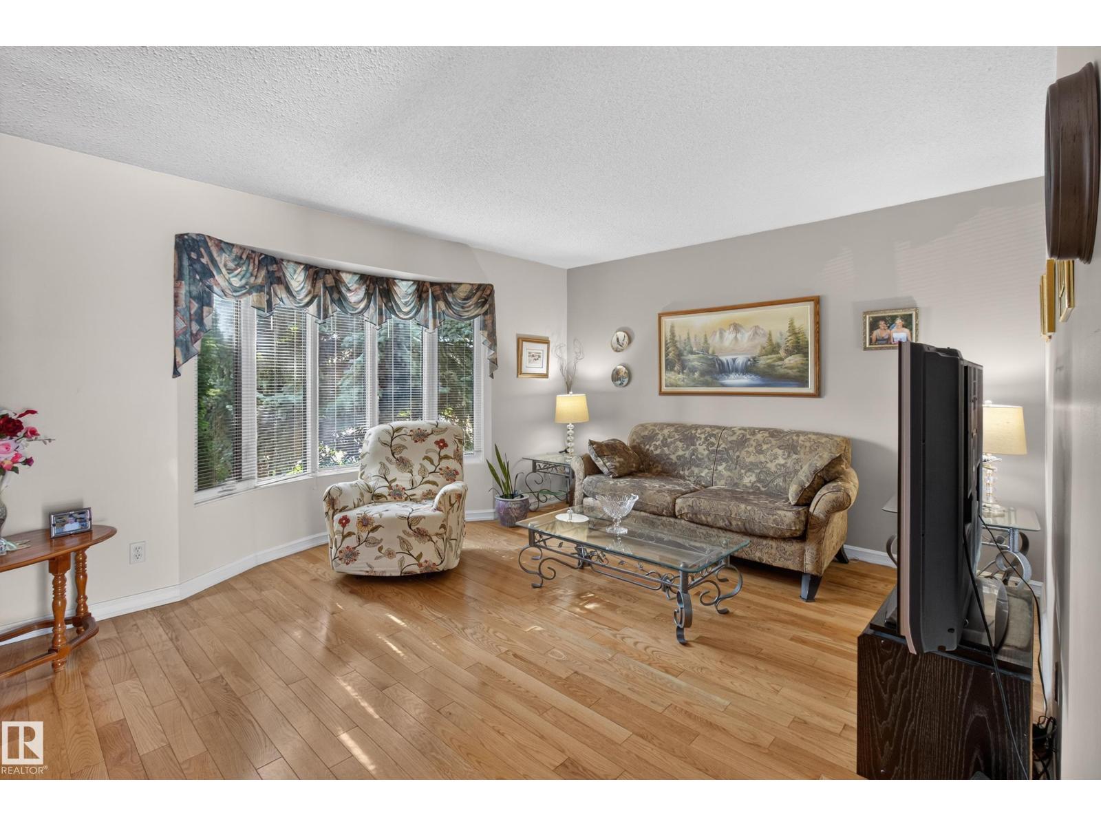14546 19 ST NW - 7