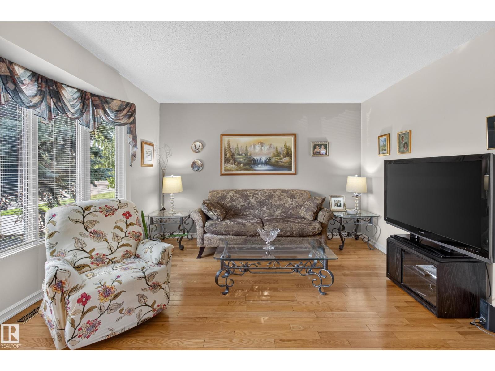 14546 19 ST NW - 8