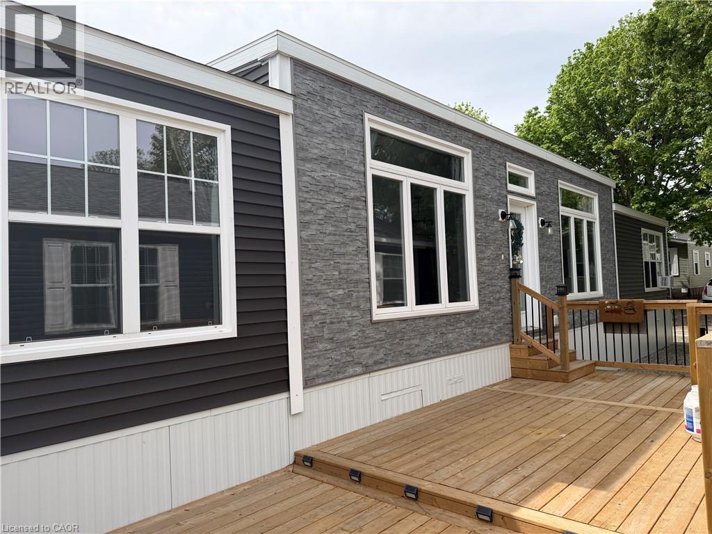 99 FOURTH CONCESSION Road Unit# 617, Burford — photo 4