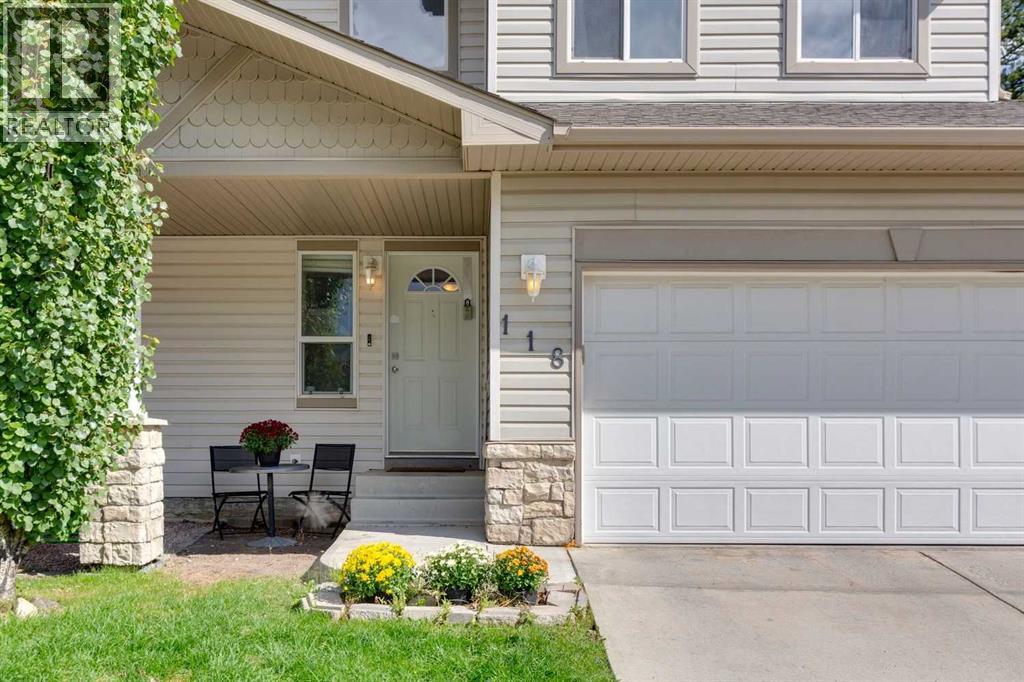 118 Citadel Meadow Gardens NW - 2