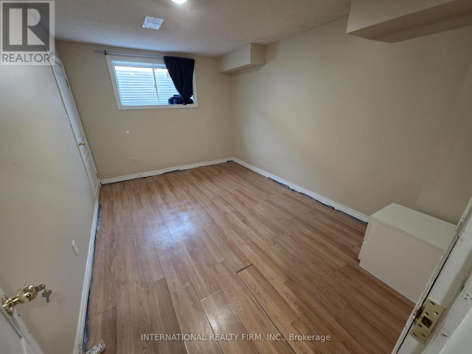 66 LEITCH AVENUE - 10