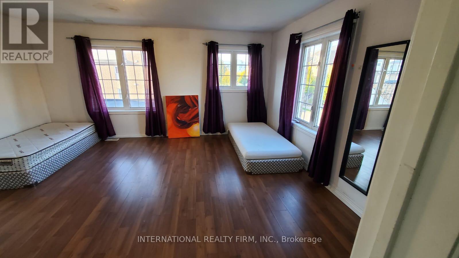 66 LEITCH AVENUE - 6