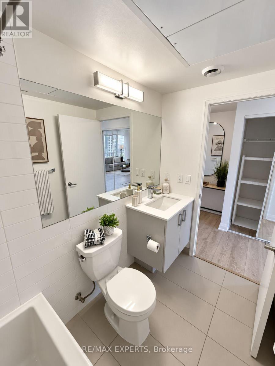 #1902 30 GIBBS ROAD - 14