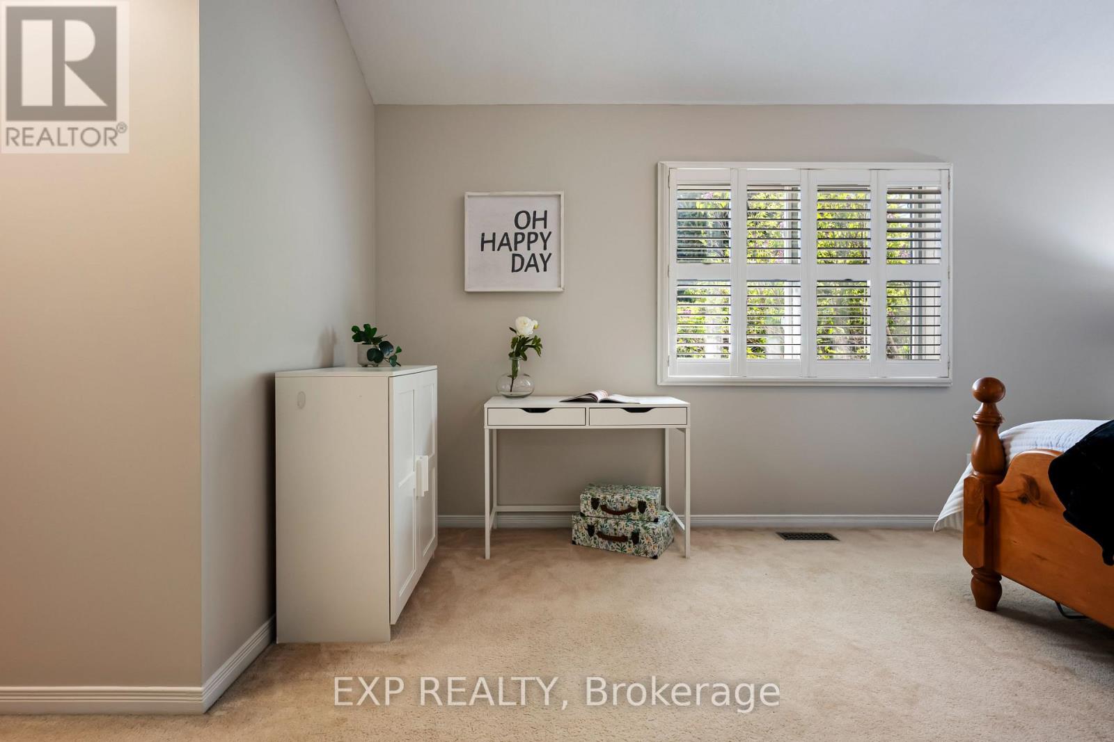 59 SHERWOOD STREET - Image 33