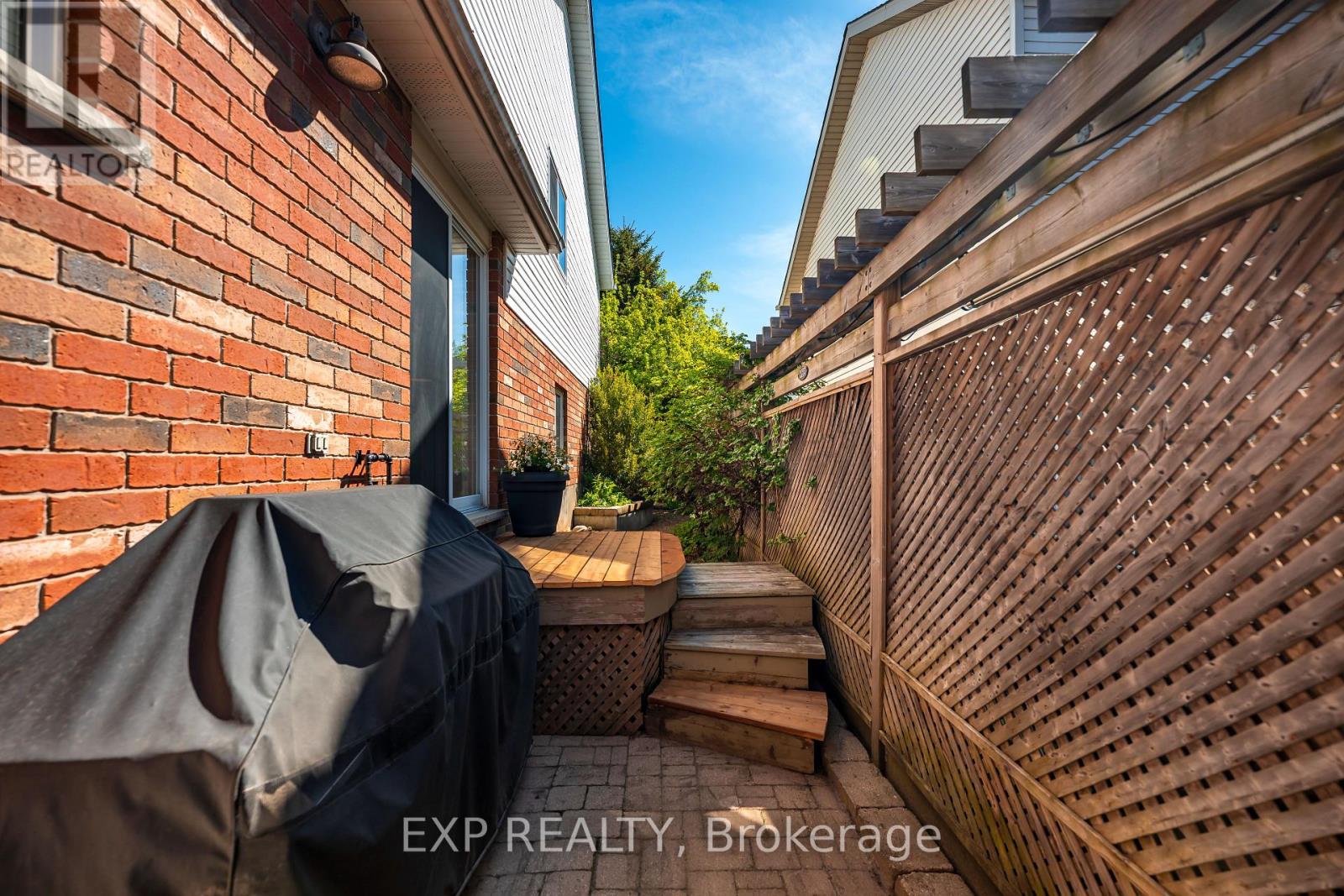 59 SHERWOOD STREET - Image 41