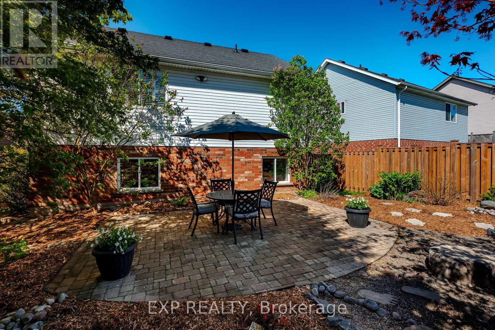 59 SHERWOOD STREET - Image 42