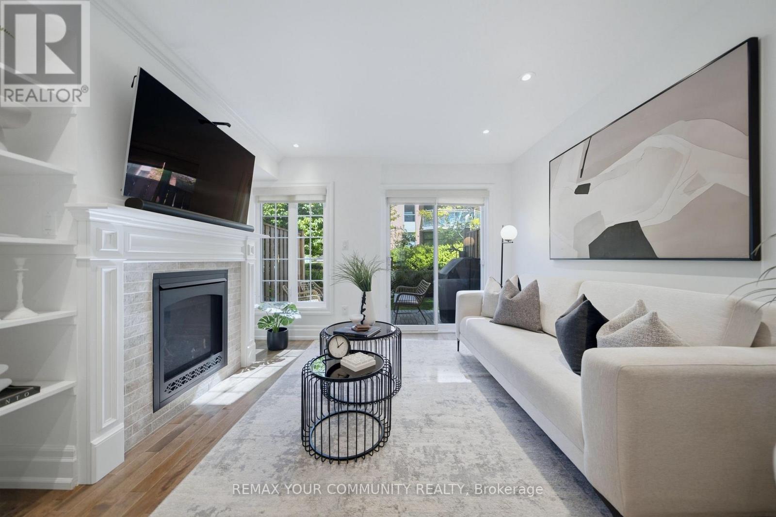 #3 180 MANITOBA STREET - 11