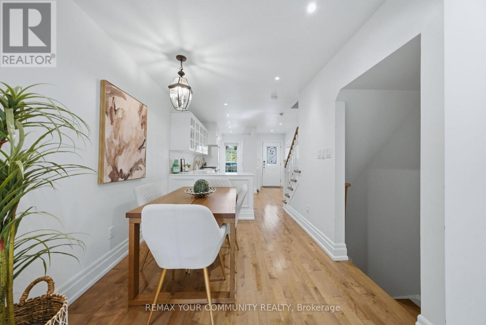 #3 180 MANITOBA STREET - 9