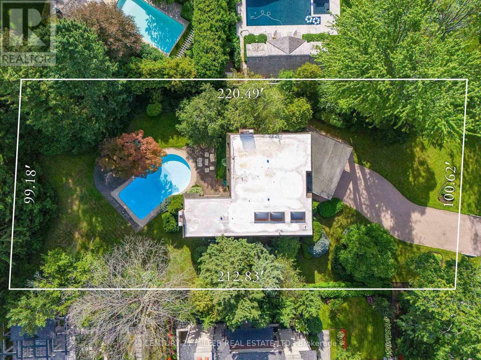16 COLONIAL CRESCENT - 5