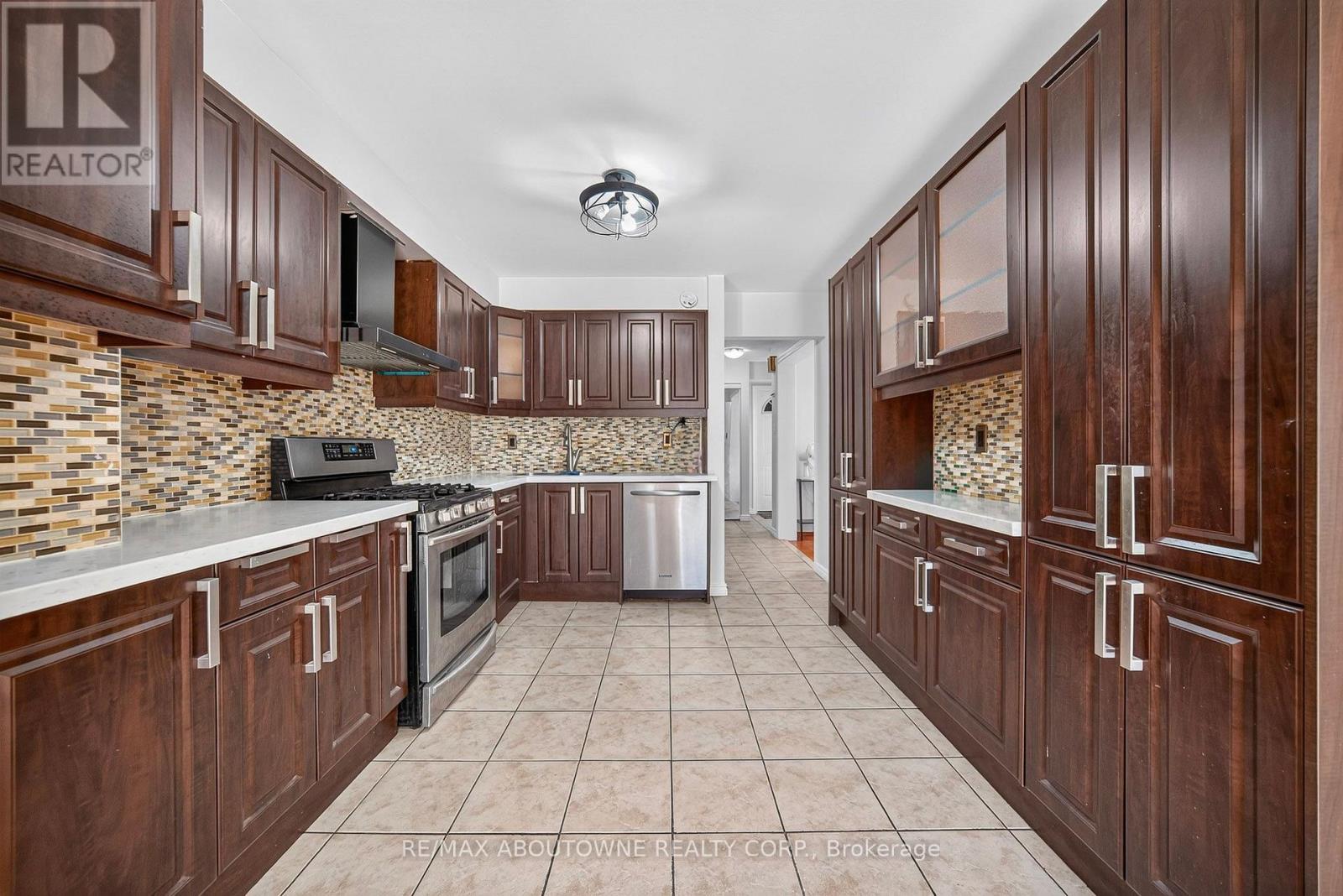 668 GREYCEDAR CRESCENT - 11
