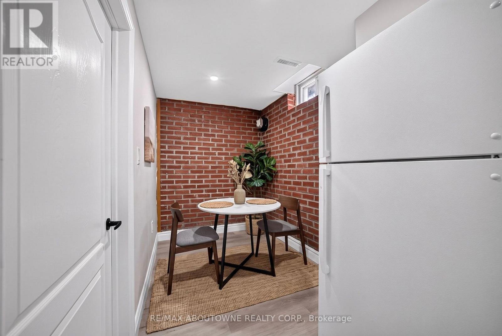 668 GREYCEDAR CRESCENT - 25