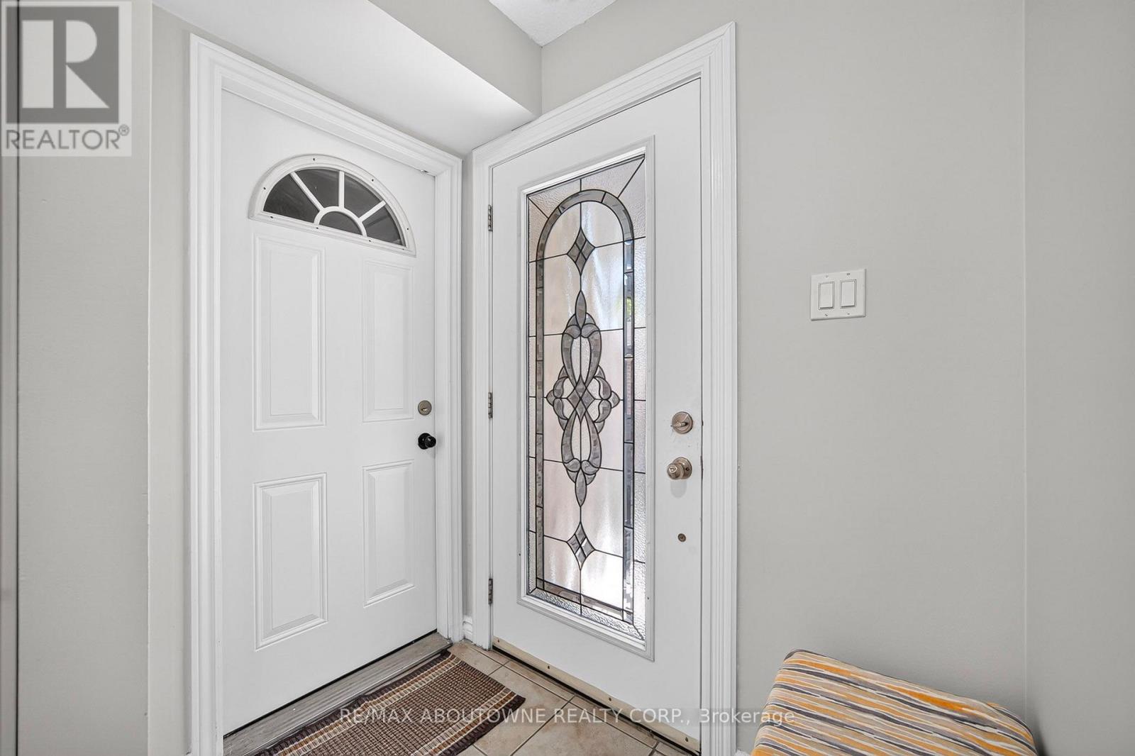 668 GREYCEDAR CRESCENT - 4