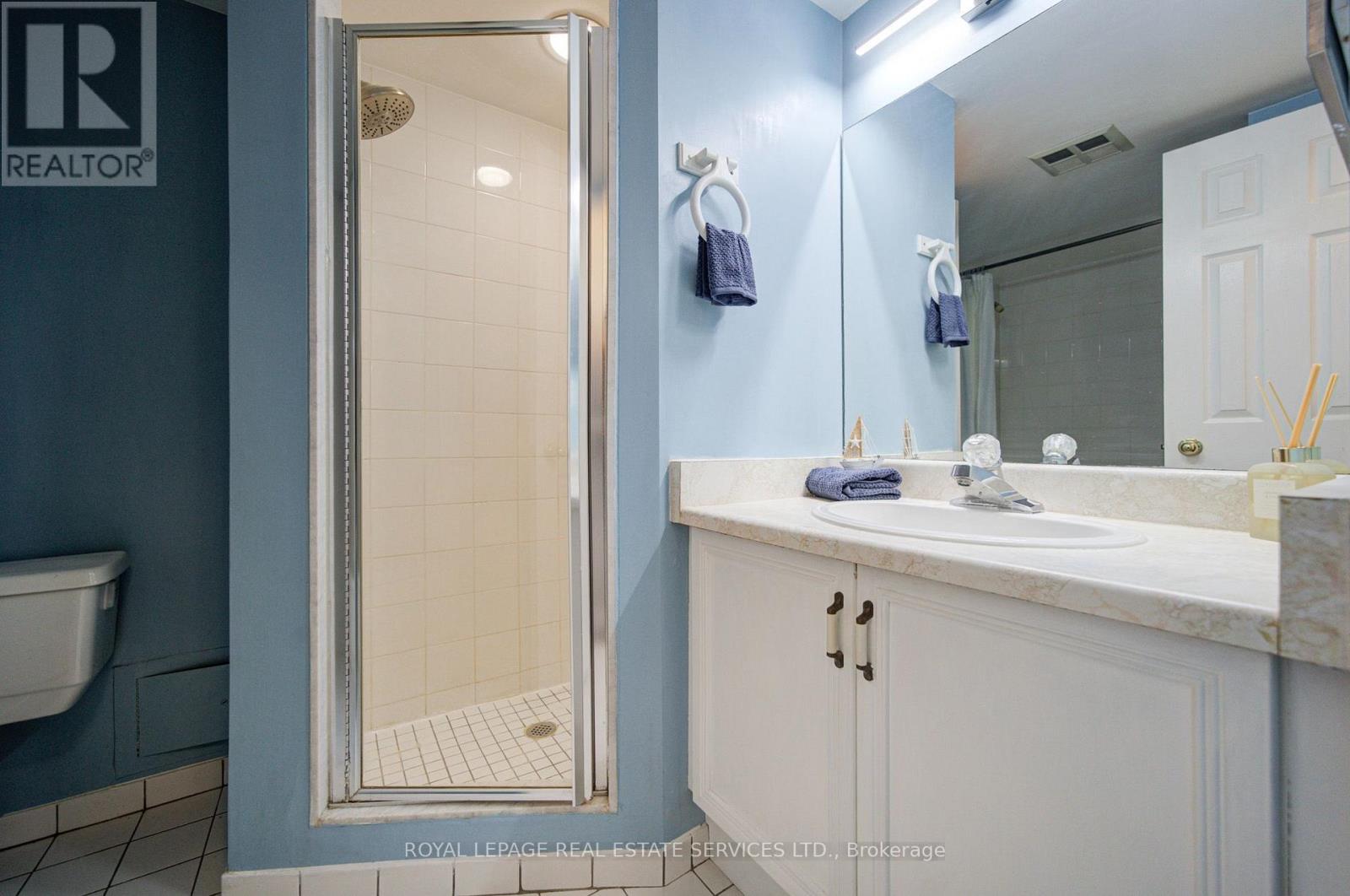 #2010 400 WEBB DRIVE - 26