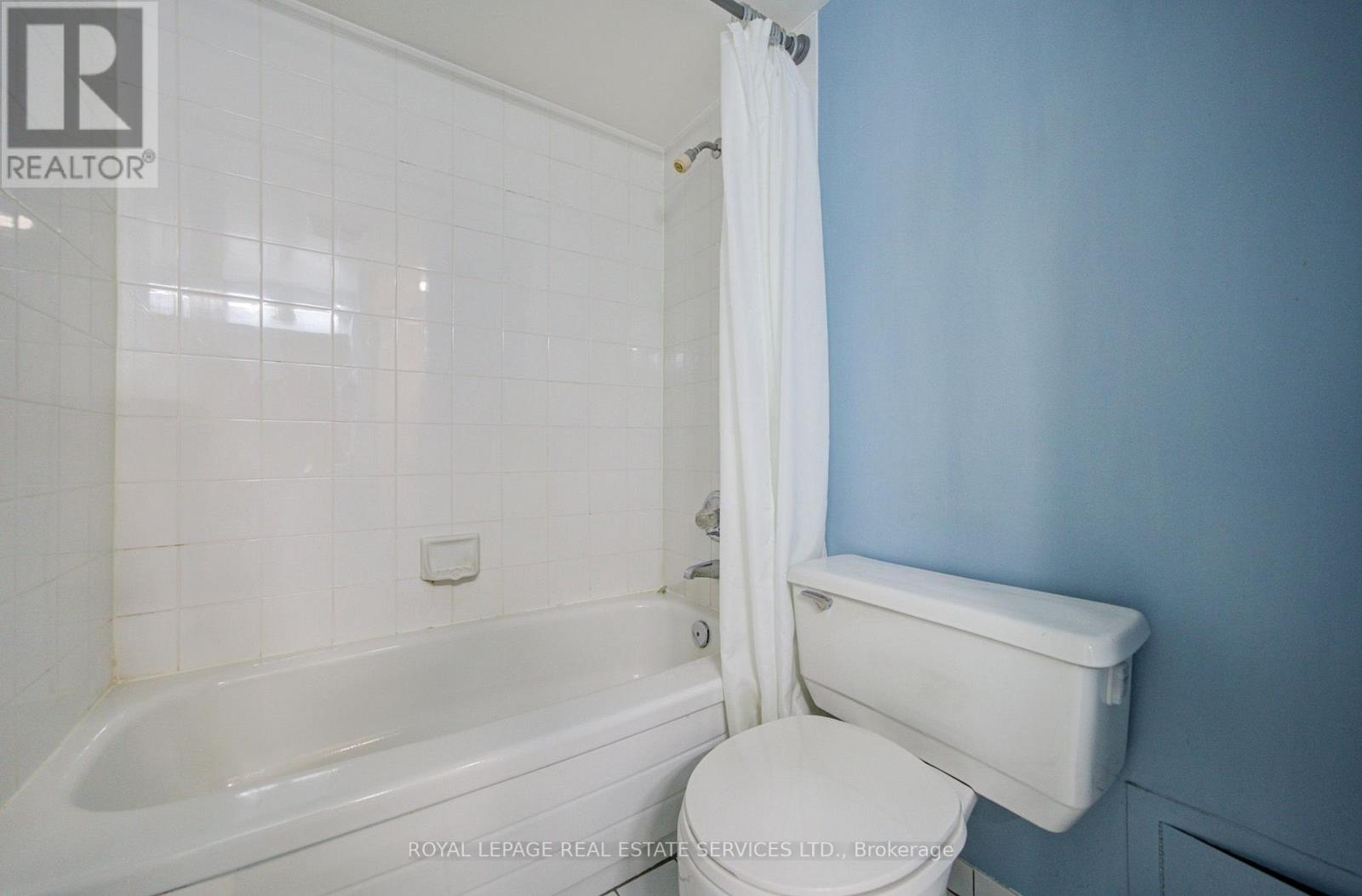 #2010 400 WEBB DRIVE - Image 27
