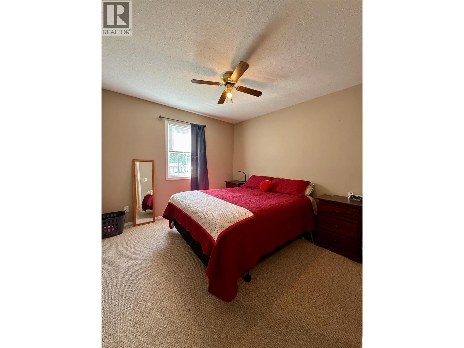 323 Green Street - Image 16