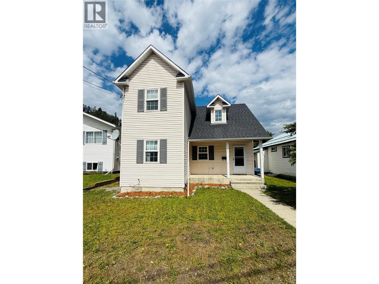 323 Green Street - 2